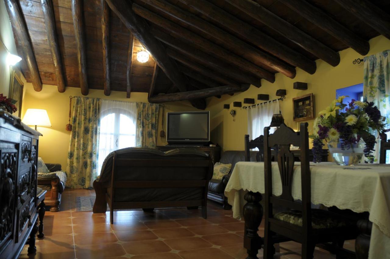 Hotel Casa Grande à Villarroya de la Sierra Extérieur photo